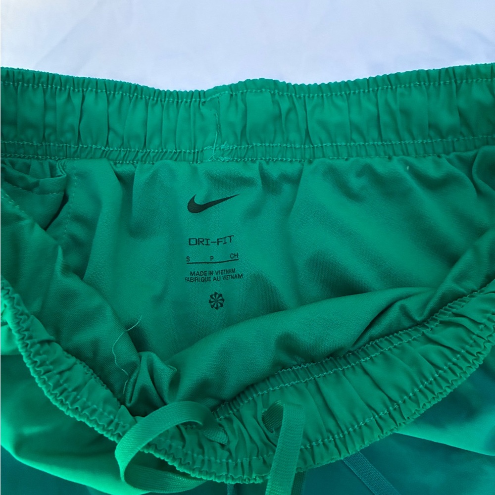 Royal Green Nike Women’s Shorts - Picture 3 of 4